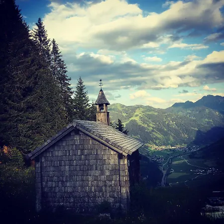 Chalet Franzi - Ihr Familienchalet Mit Garten, Bergblick Und Kostenlosem Eintritt Ins Solarbad Dorfgastein Tatil Evi