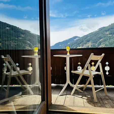 Chalet Franzi - Bergblick, Garten & Gleich Neben Der Piste Prázdninový dům *