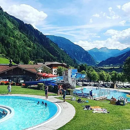 Chalet Franzi - Ihr Familienchalet Mit Garten, Bergblick Und Kostenlosem Eintritt Ins Solarbad Dorfgastein Tatil Evi *