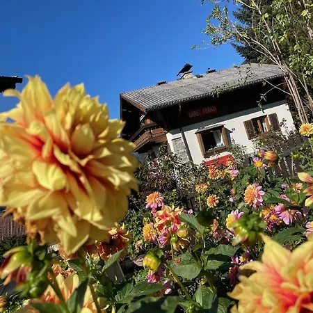 Dom wakacyjny Chalet Franzi - Direkt An Der Piste *